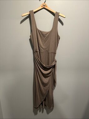 Sleeveless Taupe Midi Dress with Side Tie Drape